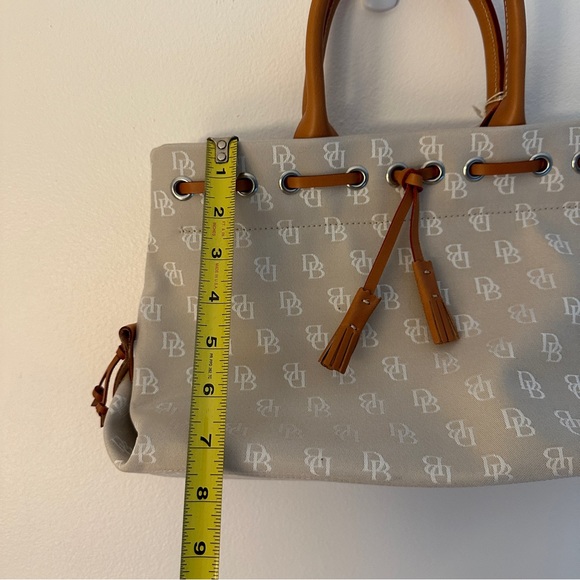 NWT Dooney and Bourke logo tote satchel bag, leather accents - Picture 13 of 13